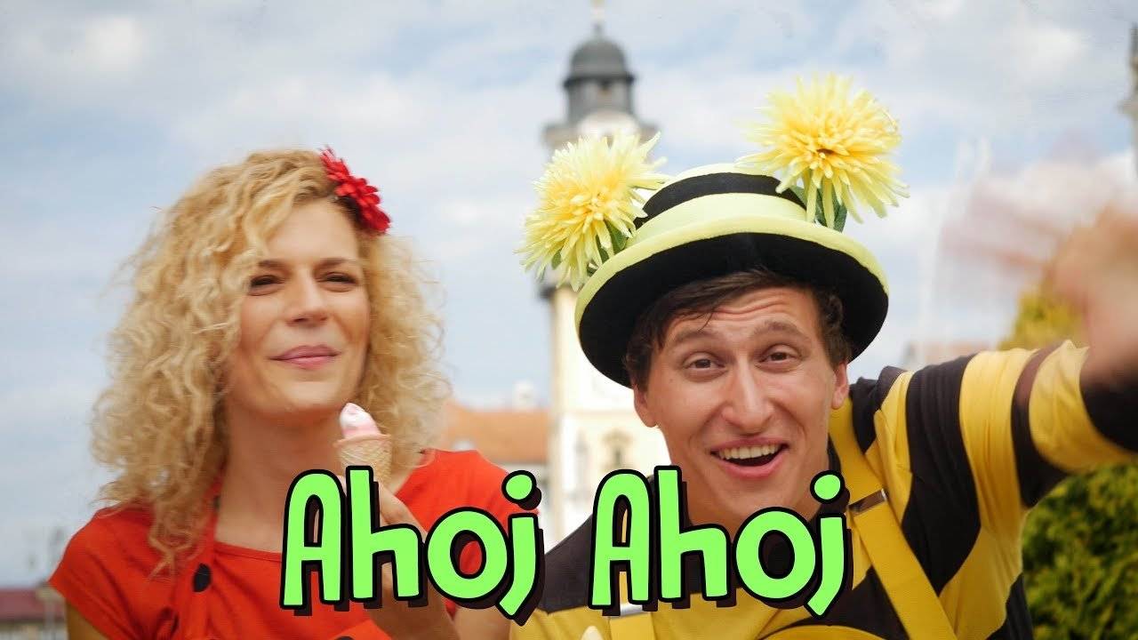 Smejko a Tanculienka - Ahoj Ahoj